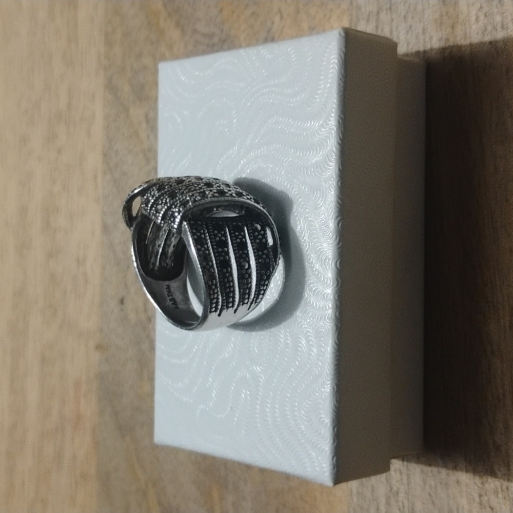 Sterling Silver Marcasite Ring Size 9 - Picture 6 of 12